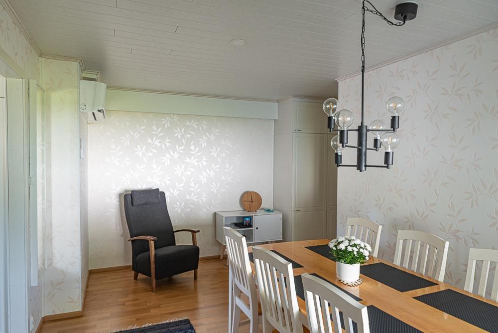 Omakotitalo Keskustan Laehellae Apartment Joensuu Luaran gambar